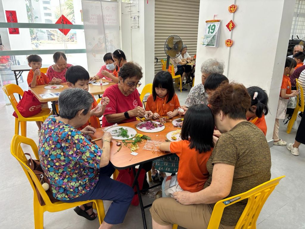 Fluttering Friendships: A Blooming Day with Our Elderly Friends @Allkin — photo 6