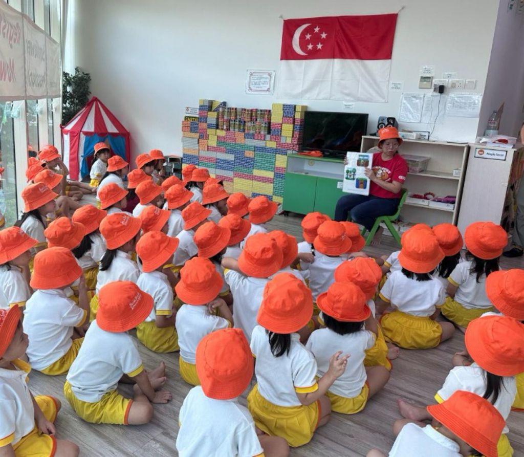 SSDB Storytelling The Earth Book