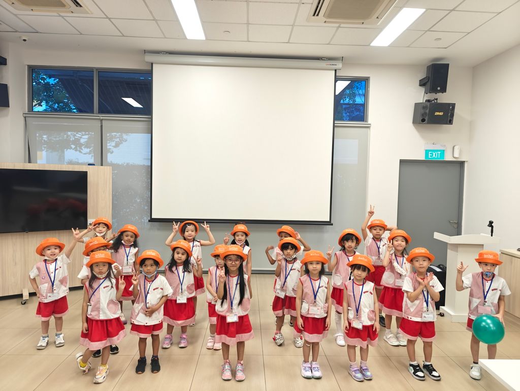 Little Hands, Big Hearts: Growing Kindness Through Community Service — photo 1