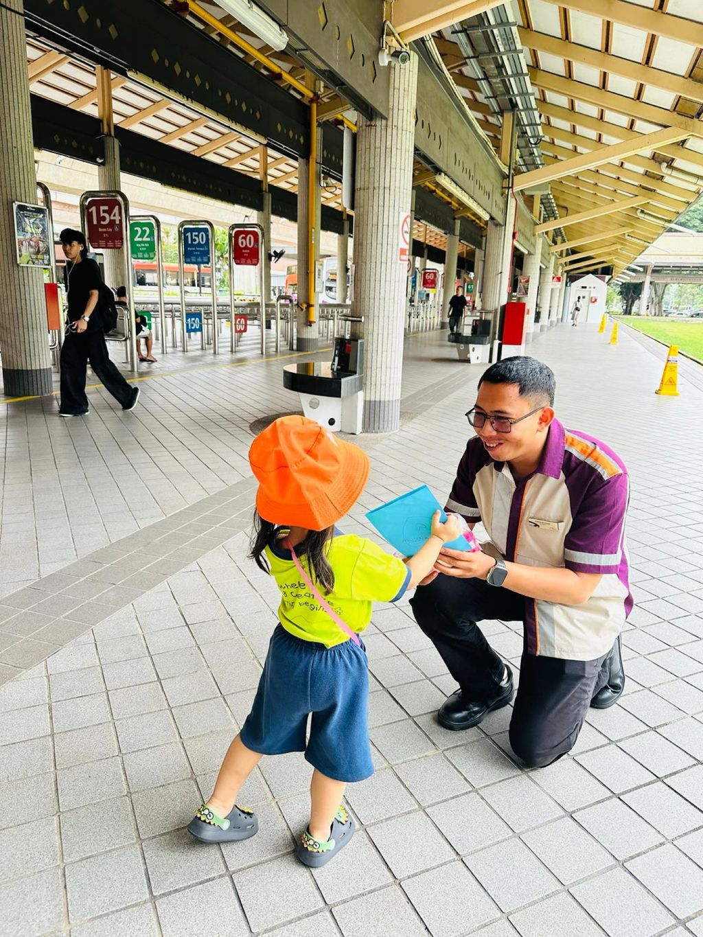 SSDB Closure - Sharing smiles with our community helpers — photo 7
