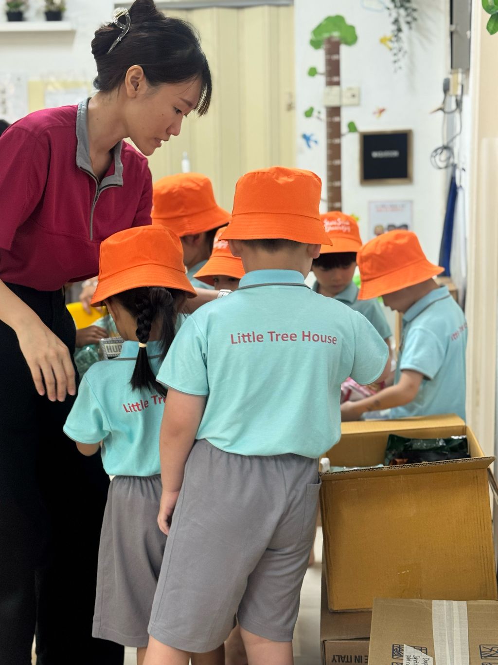Visit to the Elders of St. Luke’s Eldercare