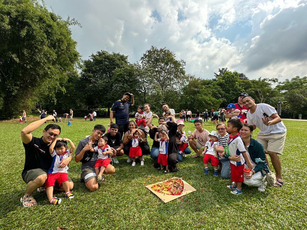 Family Day to Botanic Gardens: Our Nature Sun Catcher — photo 8