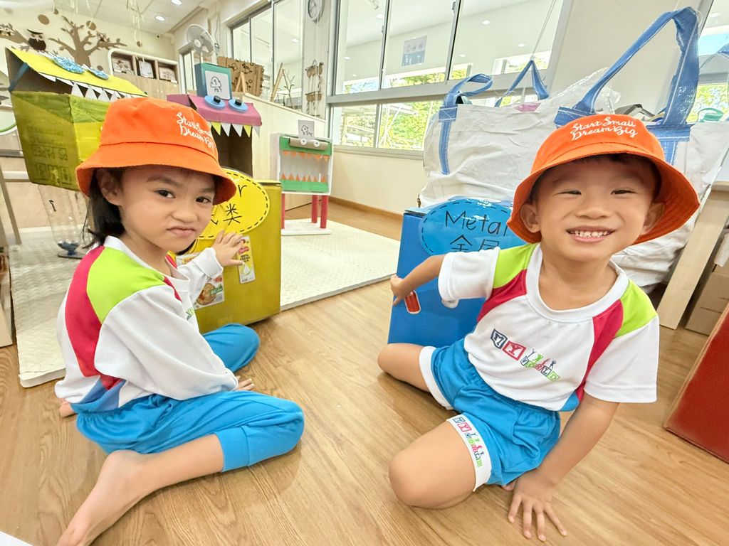 SSDB: Caring for Our Earth Through Recycling — photo 3