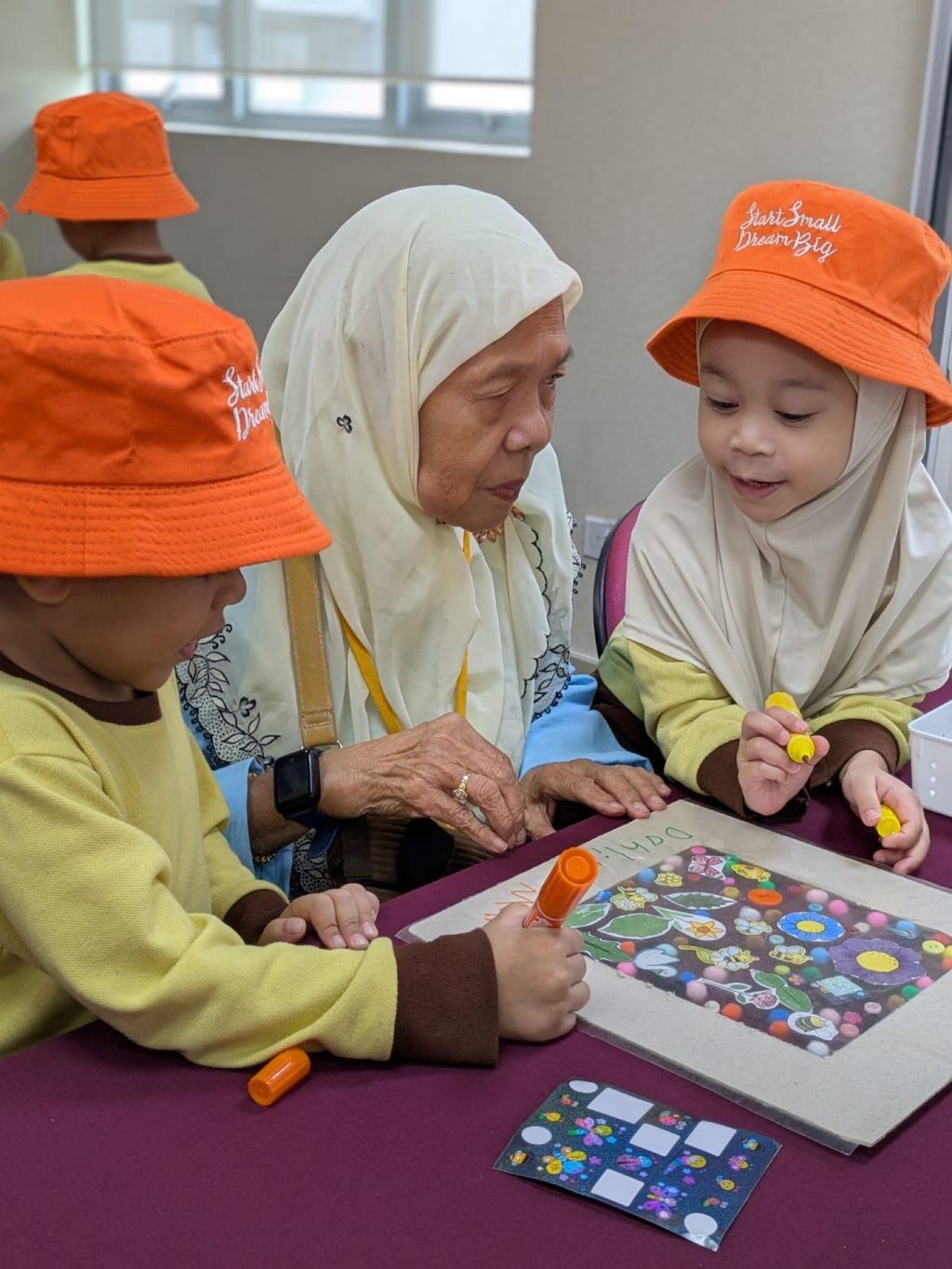 Sharing kindness through creativity and giving — photo 1