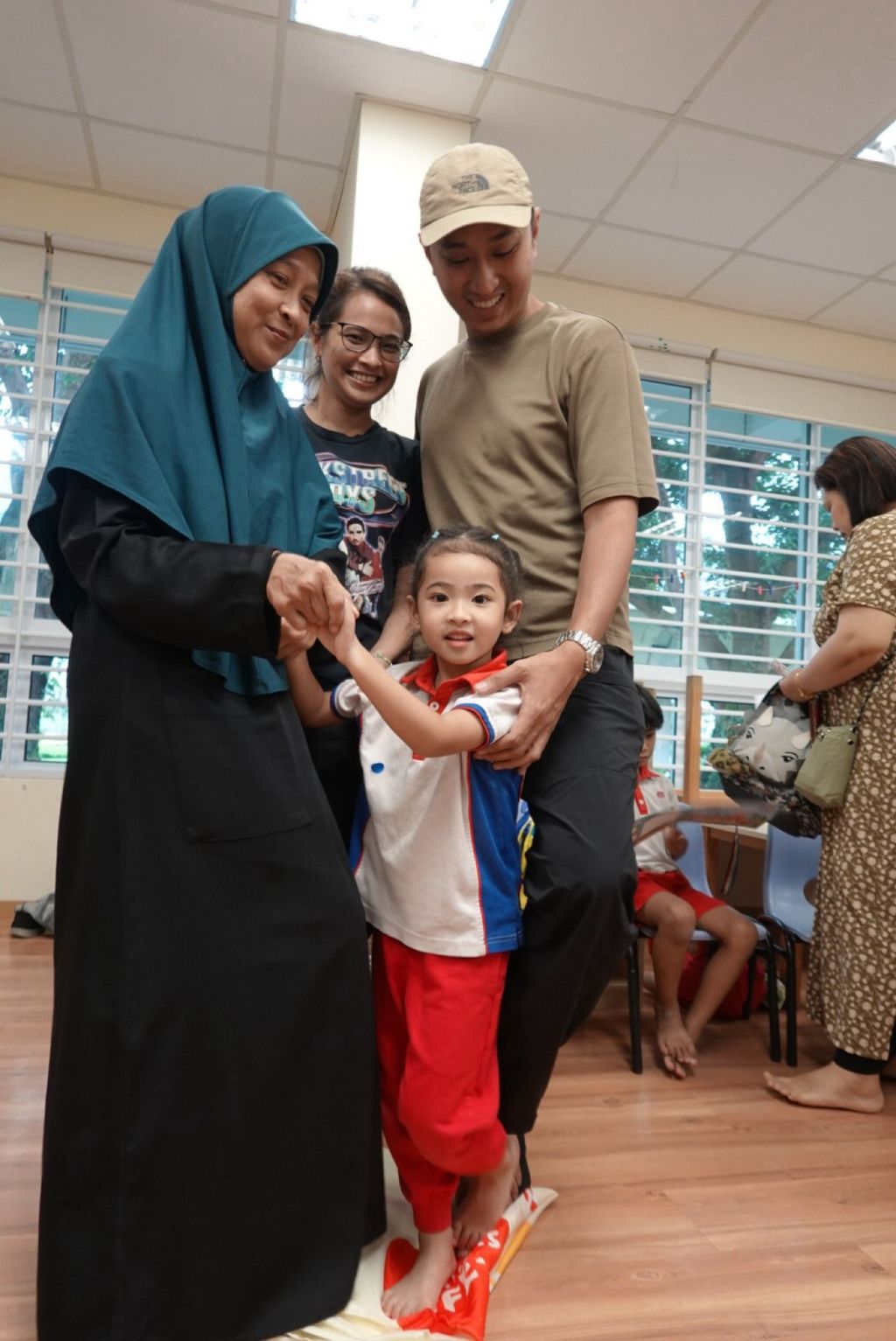 Celebrating Love Across Generations - Grandparents Day 2025 — photo 4