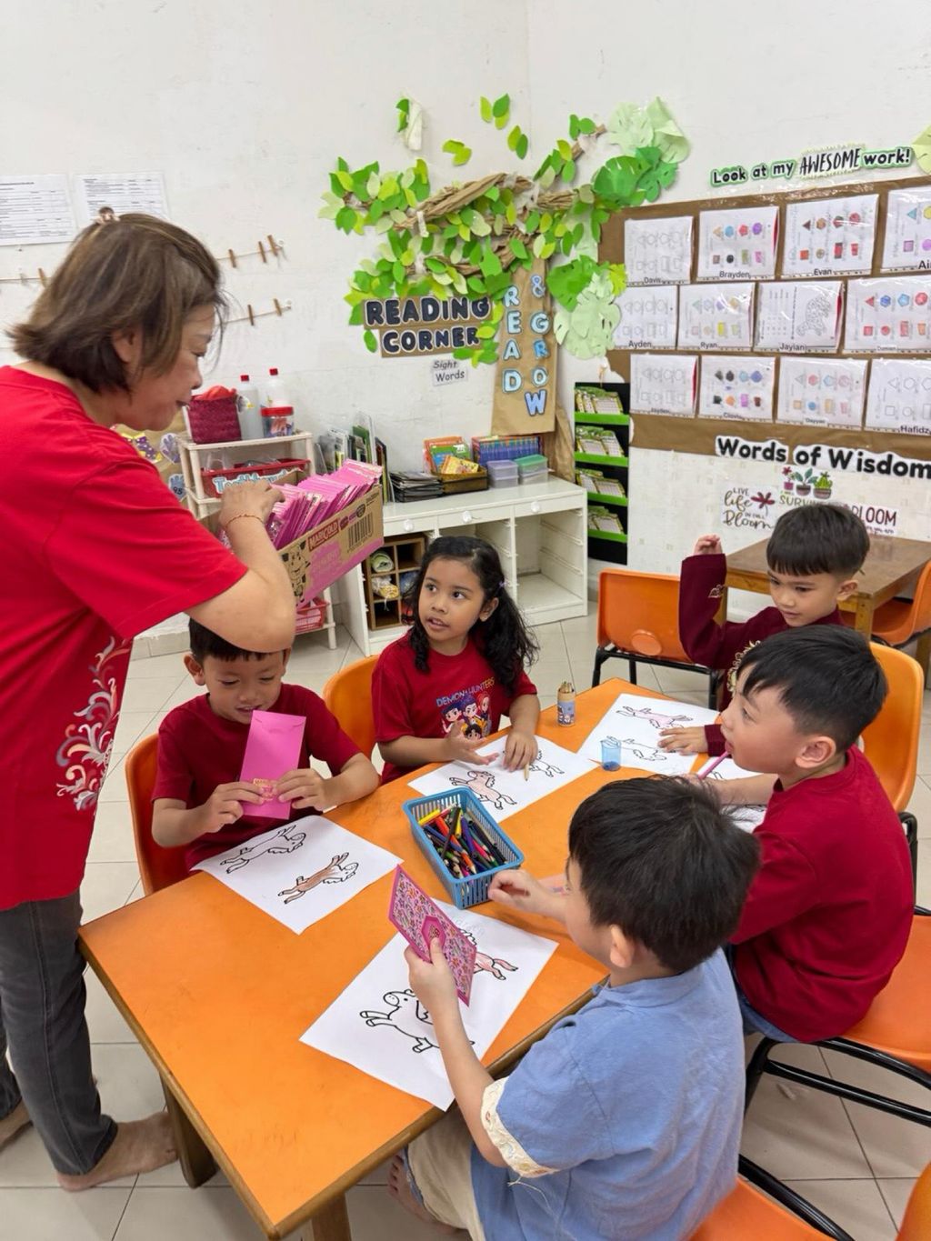 Appleland Montessori Childcare Centre 2月25日2026年 2026年 庆祝华人新年 作者:朱美萱 2026年2月25日星期三在Appleland Montessori举行,庆祝华人新年活动。 — photo 1