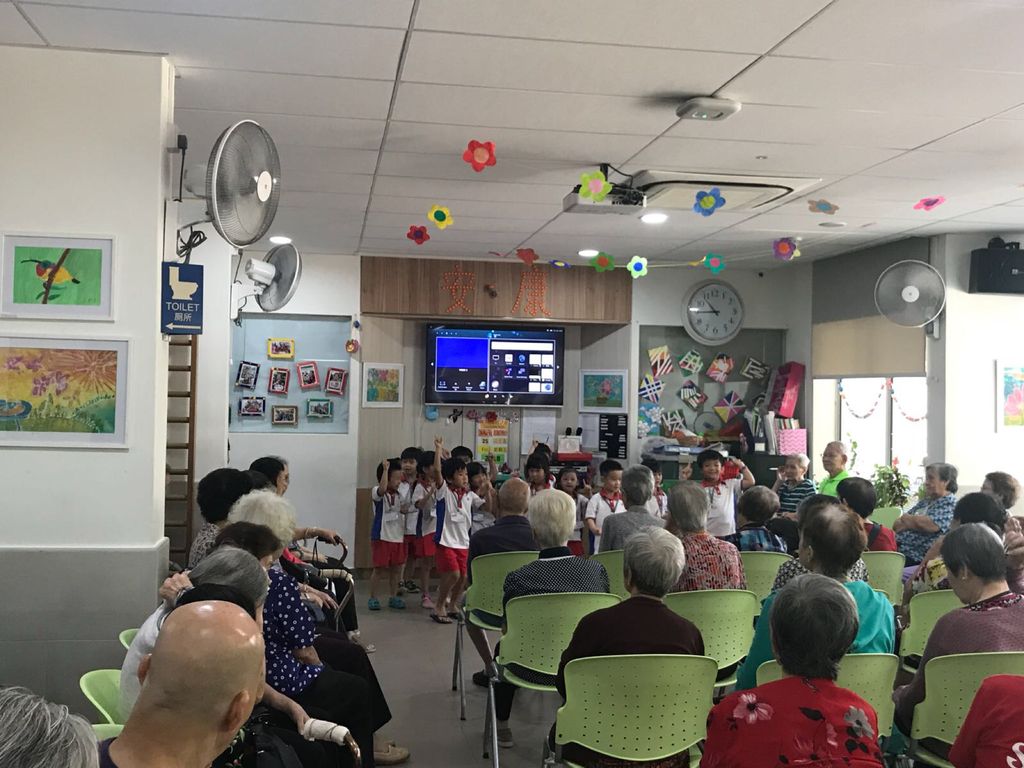 "Small Hands, Big Hearts" Kindness One : Showing kindness to the elderly of Singapore