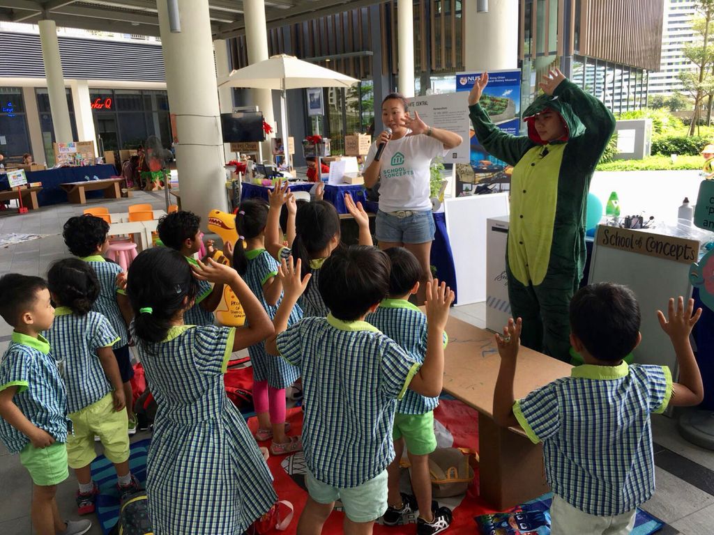 Superheroes Caring For The Environment: Earth Week Carnival — photo 1