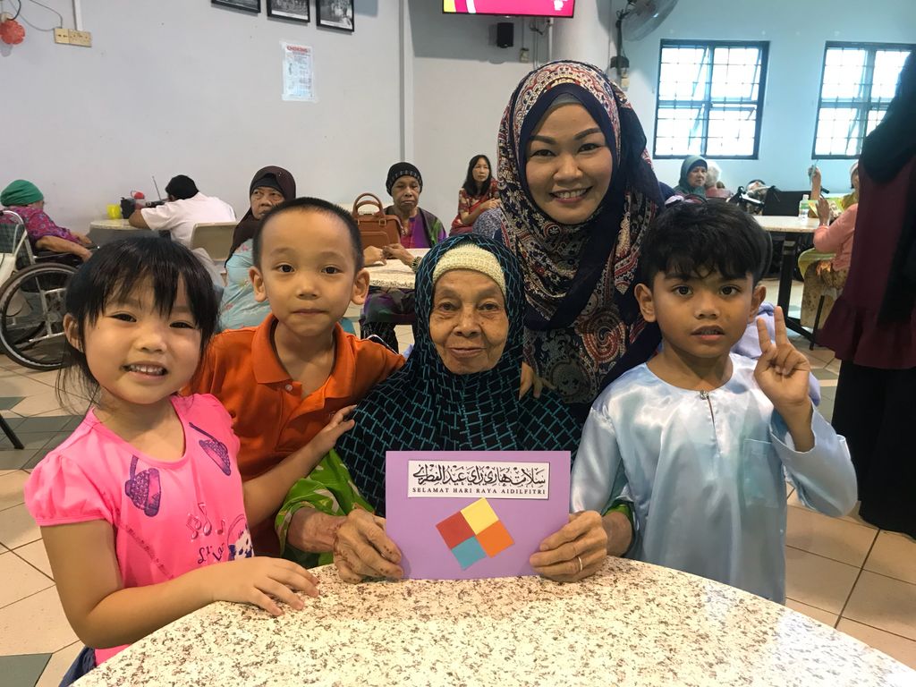 K2’s second C.A.R.E mission at Jamiyah Home for the Aged in celebrating Hari Raya — photo 4