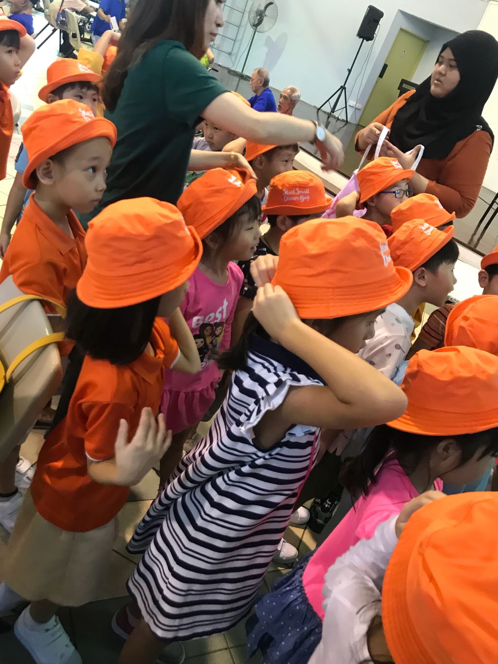 K2’s second C.A.R.E mission at Jamiyah Home for the Aged in celebrating Hari Raya — photo 3