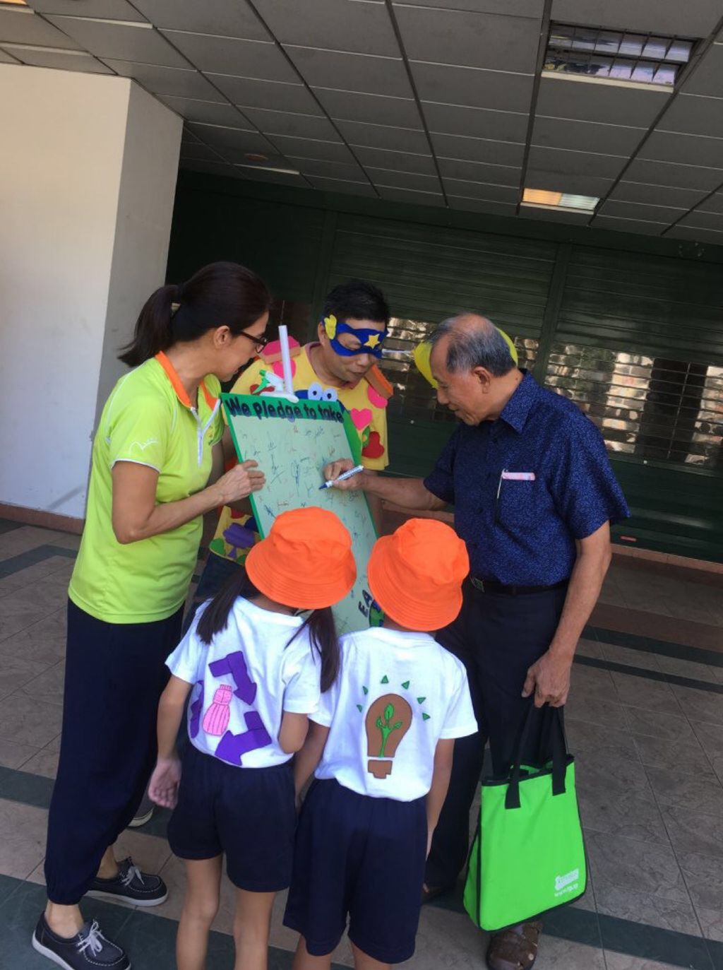 SSDB 2018: Small Hands Can Change The World — photo 4
