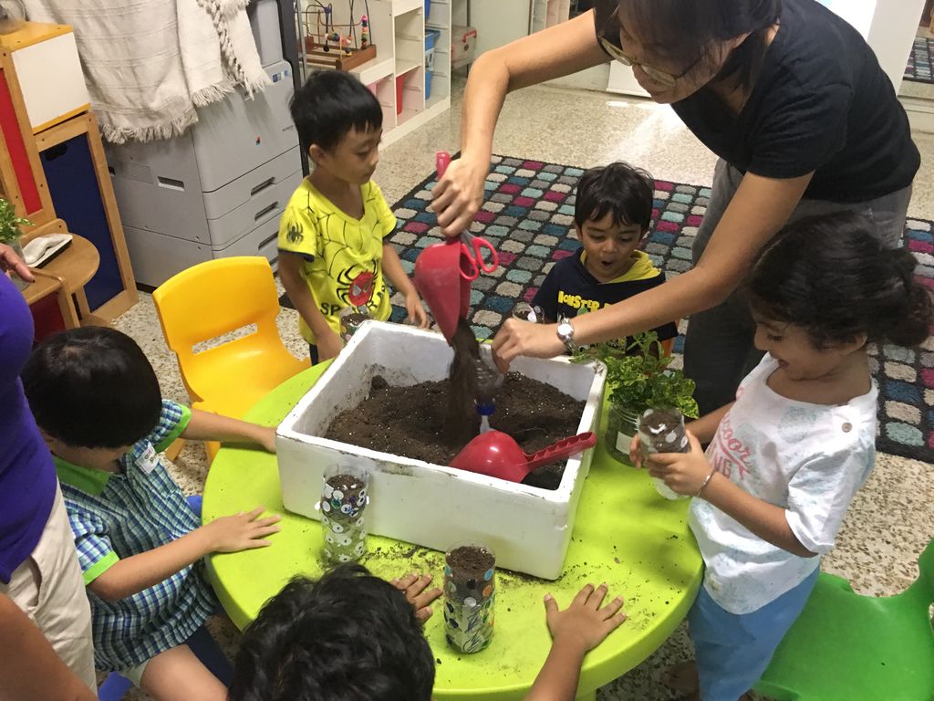 Superheroes Caring For The Environment: CIB workshops — photo 6