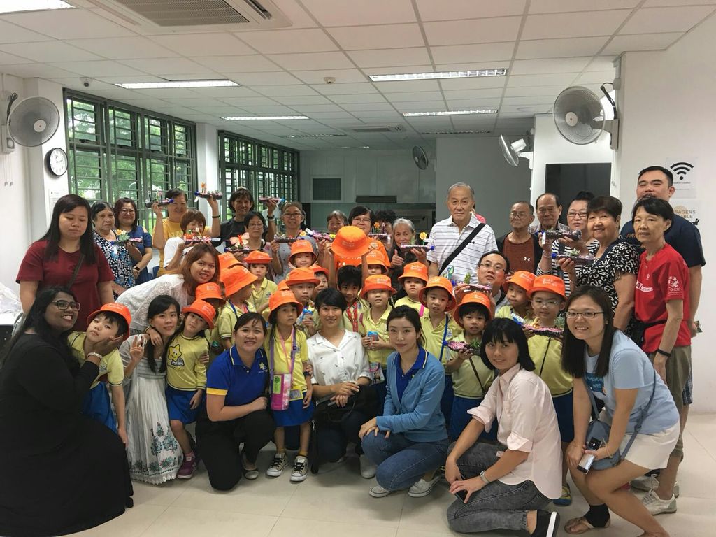 Intergenerational Bonding with the Seniors of MindCare Senior Activity Centre and NurtureStars Punggol through Terrarium Making!
