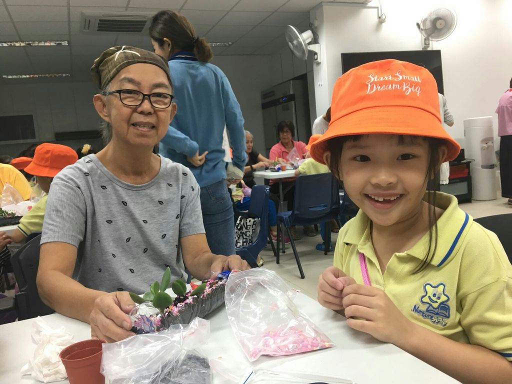 Intergenerational Bonding with the Seniors of MindCare Senior Activity Centre and NurtureStars Punggol through Terrarium Making! — photo 1