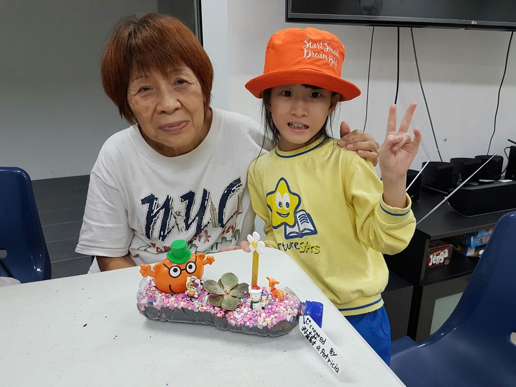 Intergenerational Bonding with the Seniors of MindCare Senior Activity Centre and NurtureStars Punggol through Terrarium Making! — photo 5