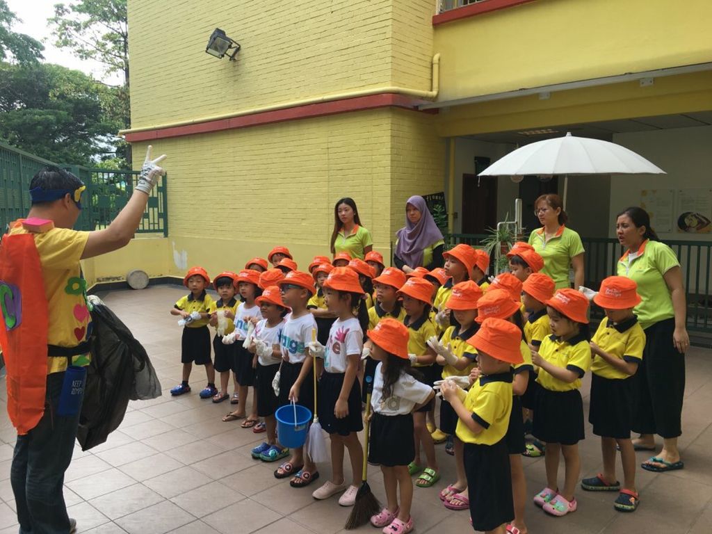 SSDB 2018 : Neighbourhood / School Clean Up