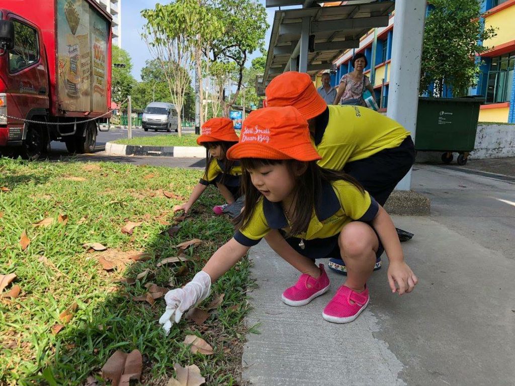SSDB 2018 : Neighbourhood / School Clean Up — photo 16