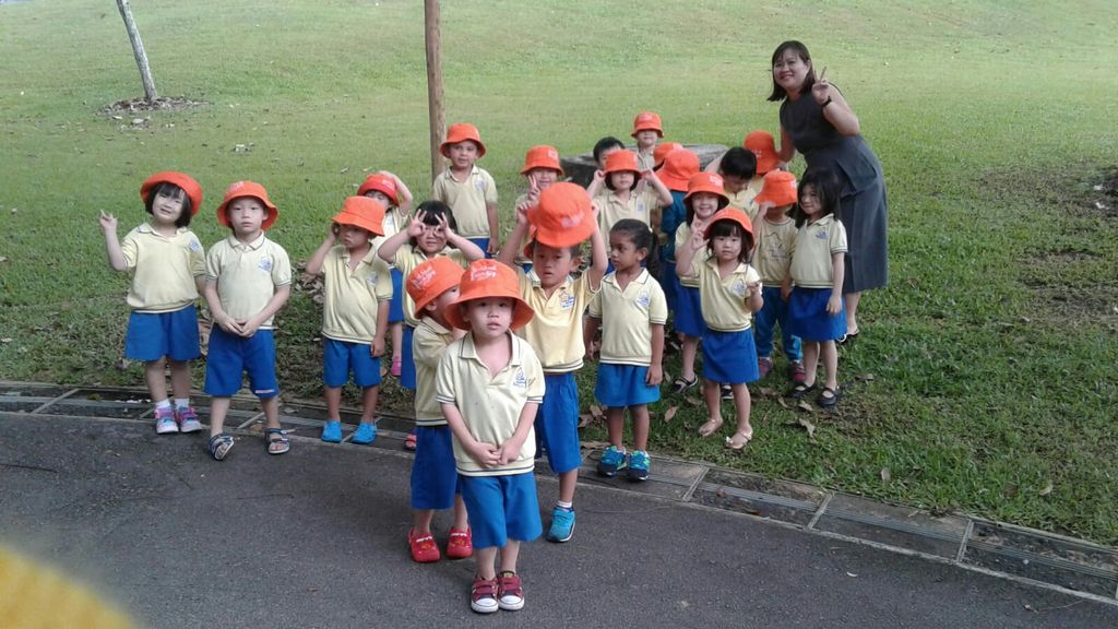 NurtureStars Punggol's Nursery students nurturing Punggol Waterway Park through mulching & weeding!