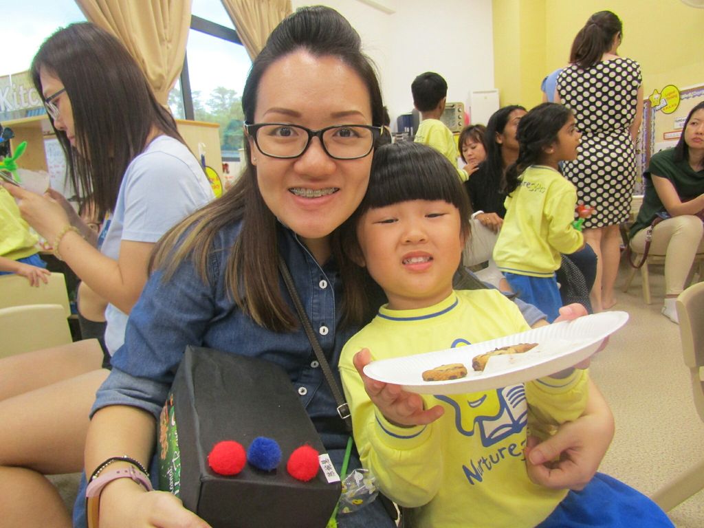NurtureStars Punggol's Mother's Day Celebration! Connecting, Communicating and Caring through Cookie Making! — photo 3