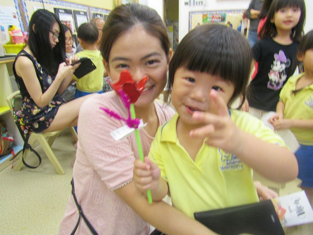 NurtureStars Punggol's Mother's Day Celebration! Connecting, Communicating and Caring through Cookie Making! — photo 6