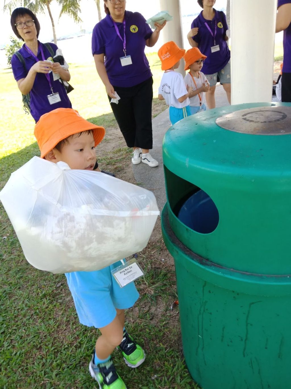 GUARDIANS OF THE SEA (In collaboration with S. E. A. Aquarium and Pasir ris park/beach cleaners) — photo 11