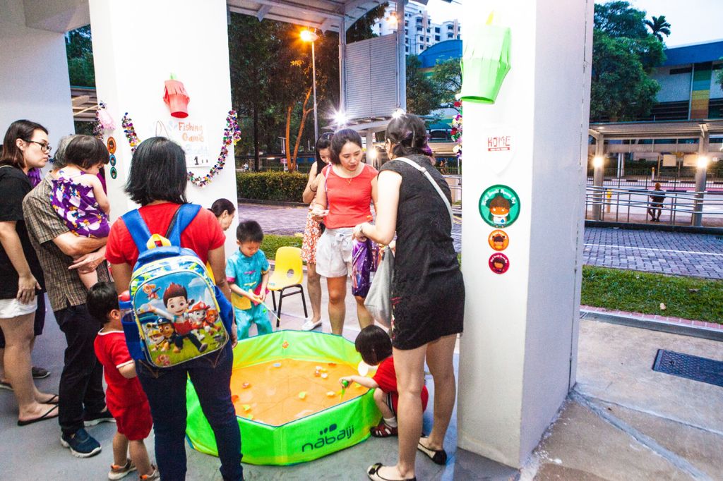 MFS JW4 - Fiesta Night Bazaar cum National Day — photo 2