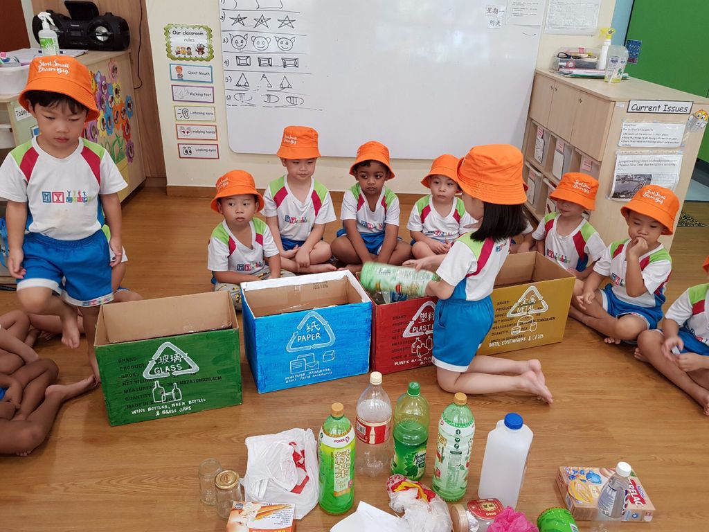 N2, K1 and K2 - A Small Step To Save Mother Earth (MY World @ Yishun Palm Breeze) — photo 1