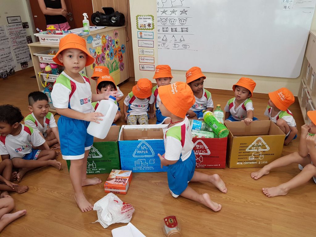 N2, K1 and K2 - A Small Step To Save Mother Earth (MY World @ Yishun Palm Breeze) — photo 3