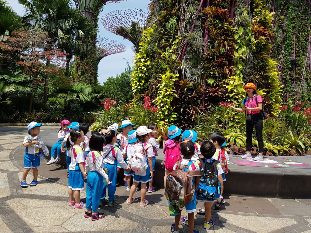N2, K1 and K2 - A Small Step To Save Mother Earth (MY World @ Yishun Palm Breeze) — photo 3
