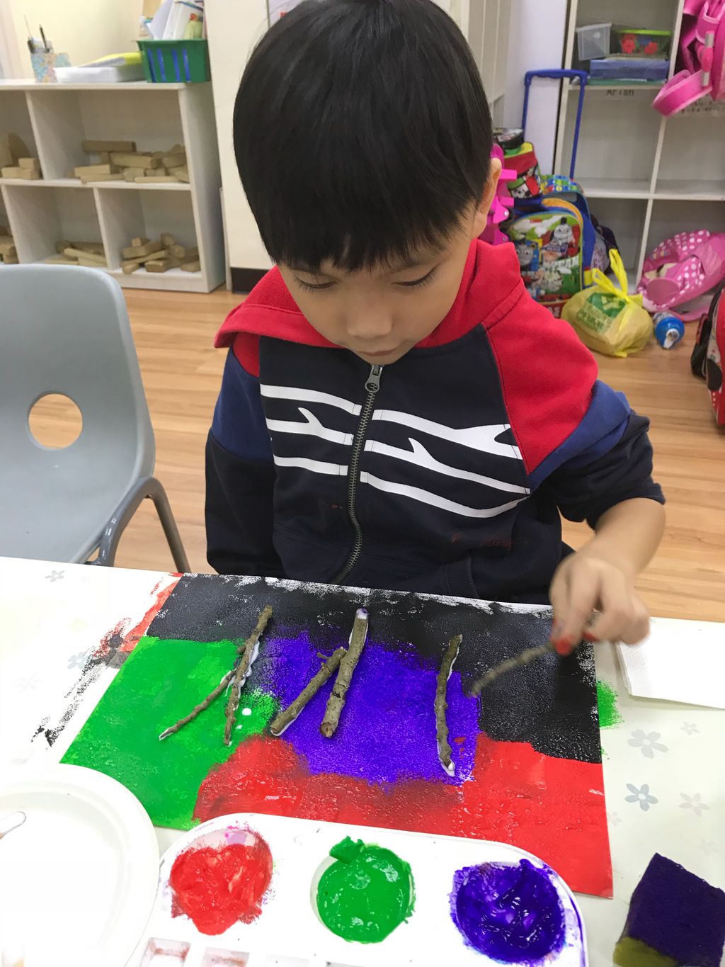Preparations for the Upside Down Garden Exhibition on 17/08/2018