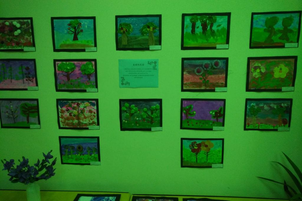 Upside Down Garden Art Exhibition cum charity on 17/08/2018 — photo 8