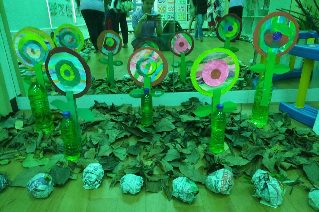 Upside Down Garden Art Exhibition cum charity on 17/08/2018 — photo 9