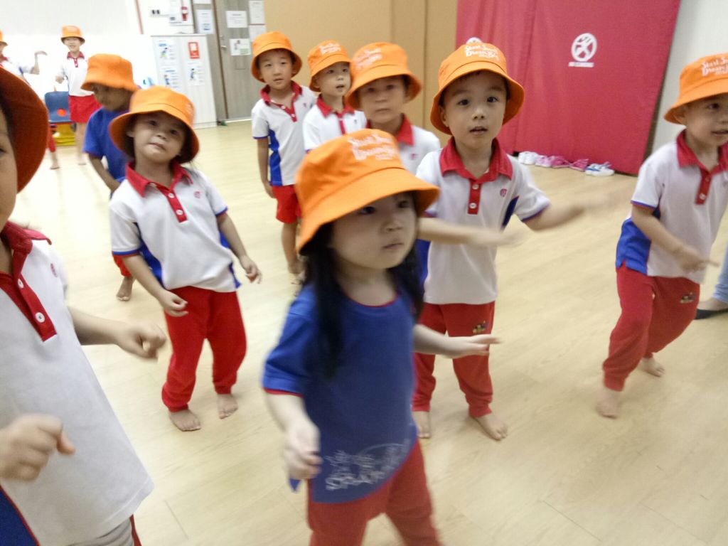 "Keeping Fit Starts From Young" - SSDB — photo 3