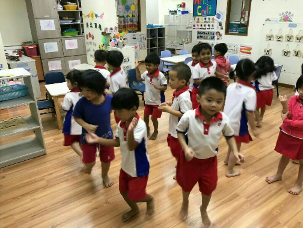 "Keeping Fit Starts From Young" - SSDB — photo 1