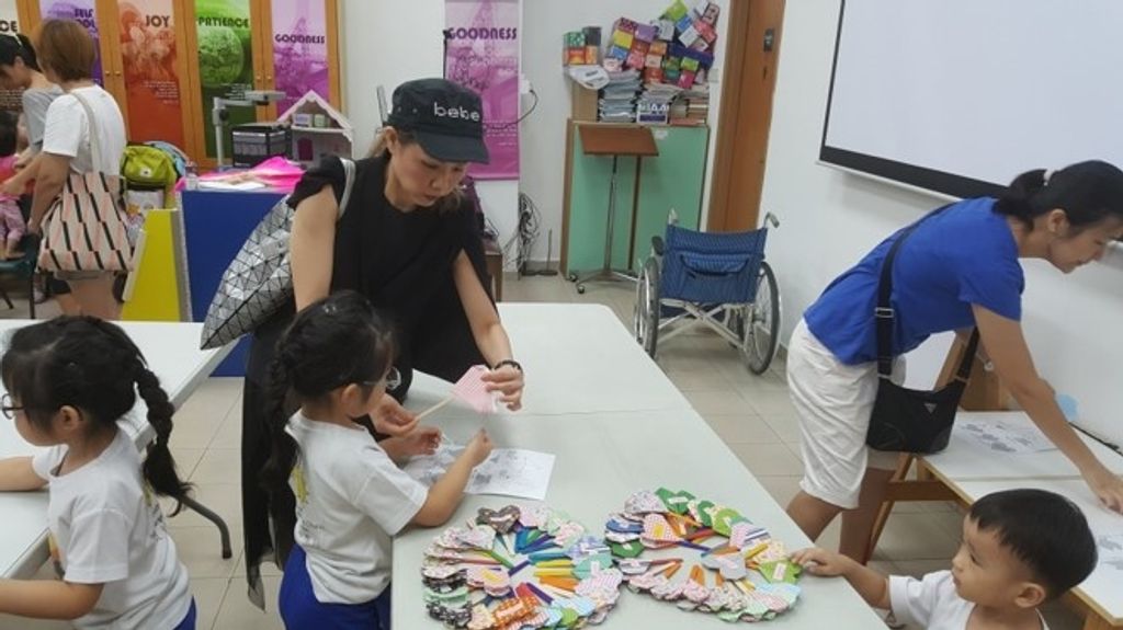 Small children big hearts — photo 2
