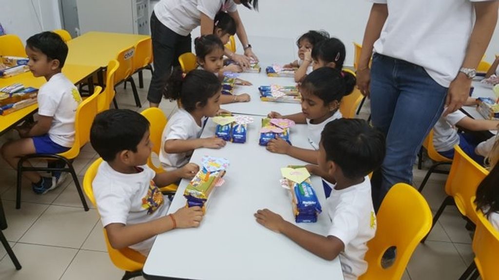 Small children big hearts — photo 3