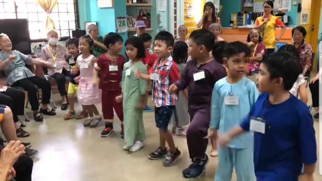 Celebrating Racial Harmony Day together with the elders at Silver Circle — photo 10