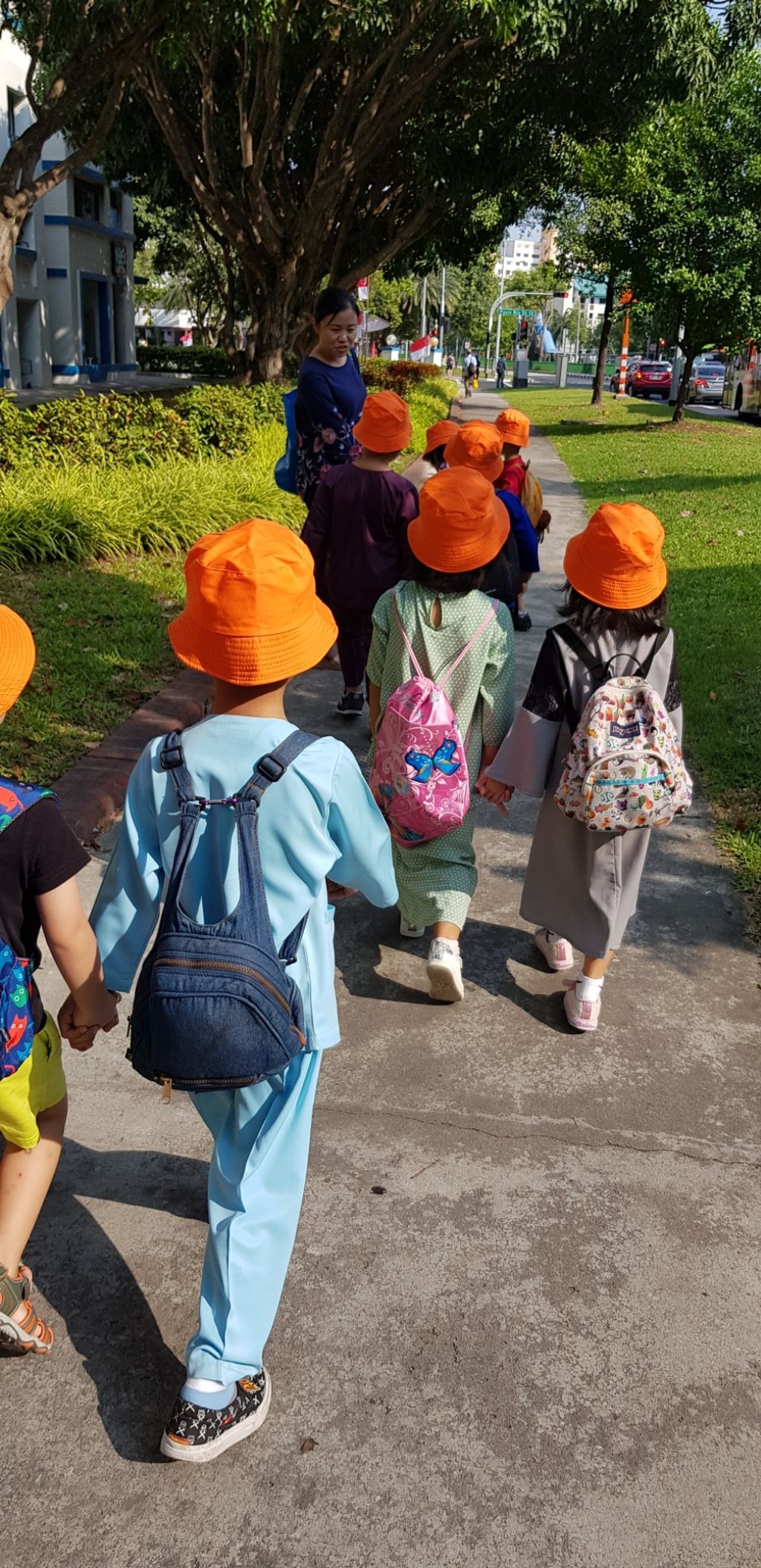 Celebrating Racial Harmony Day together with the elders at Silver Circle — photo 11