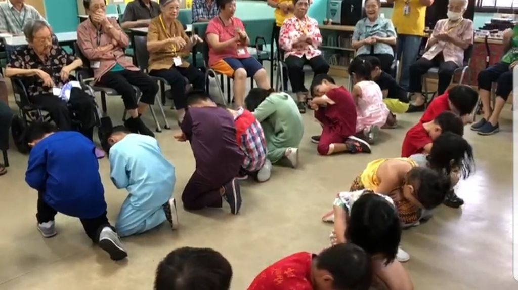 Celebrating Racial Harmony Day together with the elders at Silver Circle — photo 16
