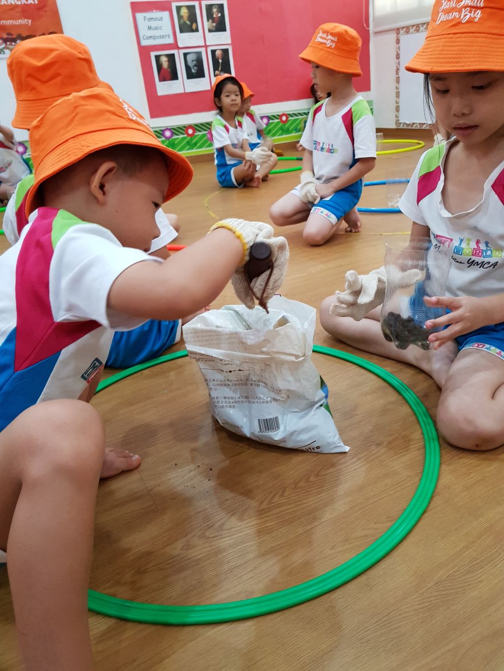 Little Green Hands @ work by MY World @ Tampines Changkat — photo 7