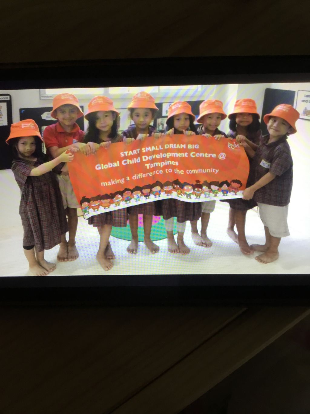 Making a difference to the community. — photo 11
