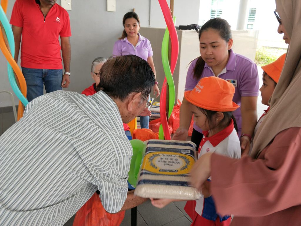 SSDB 2018 Food Donation Drive — photo 6