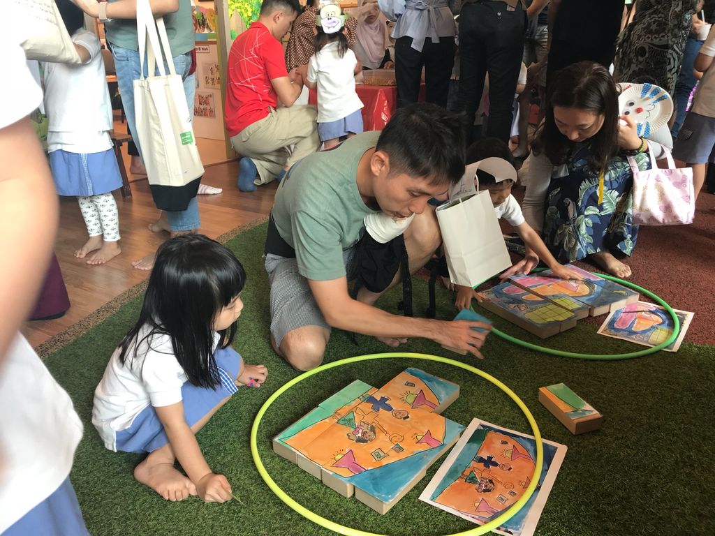 “Saving the Environment: Litter - free Singapore” Learning Vision@NUHS 25th June - 17th August 2018 — photo 5
