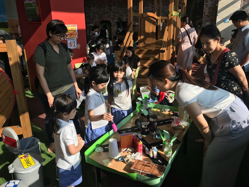“Saving the Environment: Litter - free Singapore” Learning Vision@NUHS 25th June - 17th August 2018 — photo 10