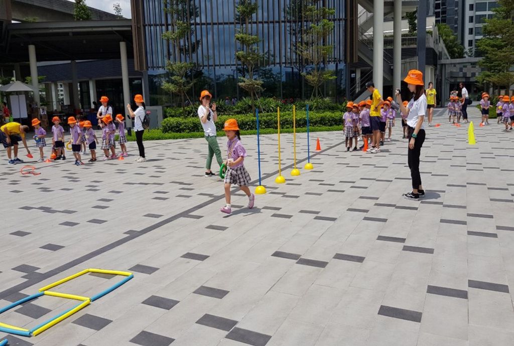 Cherie Hearts Kidz Campus @Pasir Ris Elias Mall - Event: Celebrate “Earth Day” at “Earth Week Carnival 2018” @Punggol Town Square on 19 April 2018 — photo 8