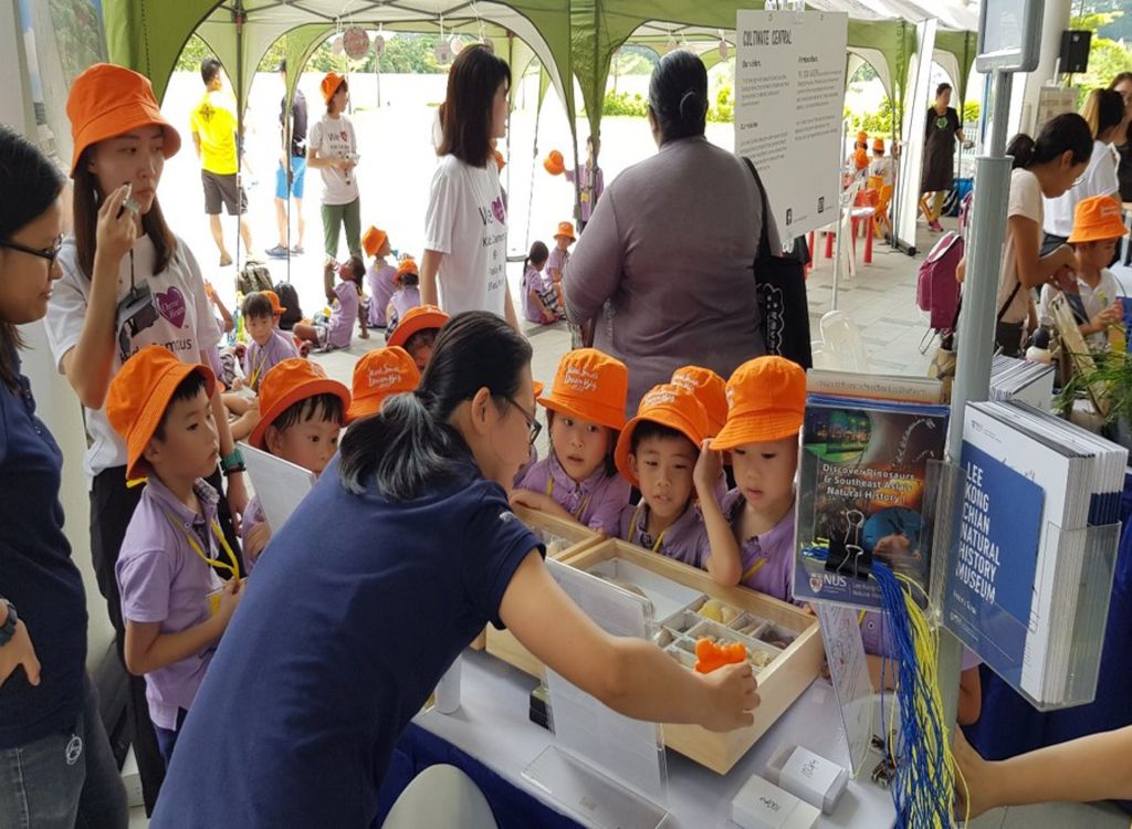 Cherie Hearts Kidz Campus @Pasir Ris Elias Mall - Event: Celebrate “Earth Day” at “Earth Week Carnival 2018” @Punggol Town Square on 19 April 2018 — photo 11