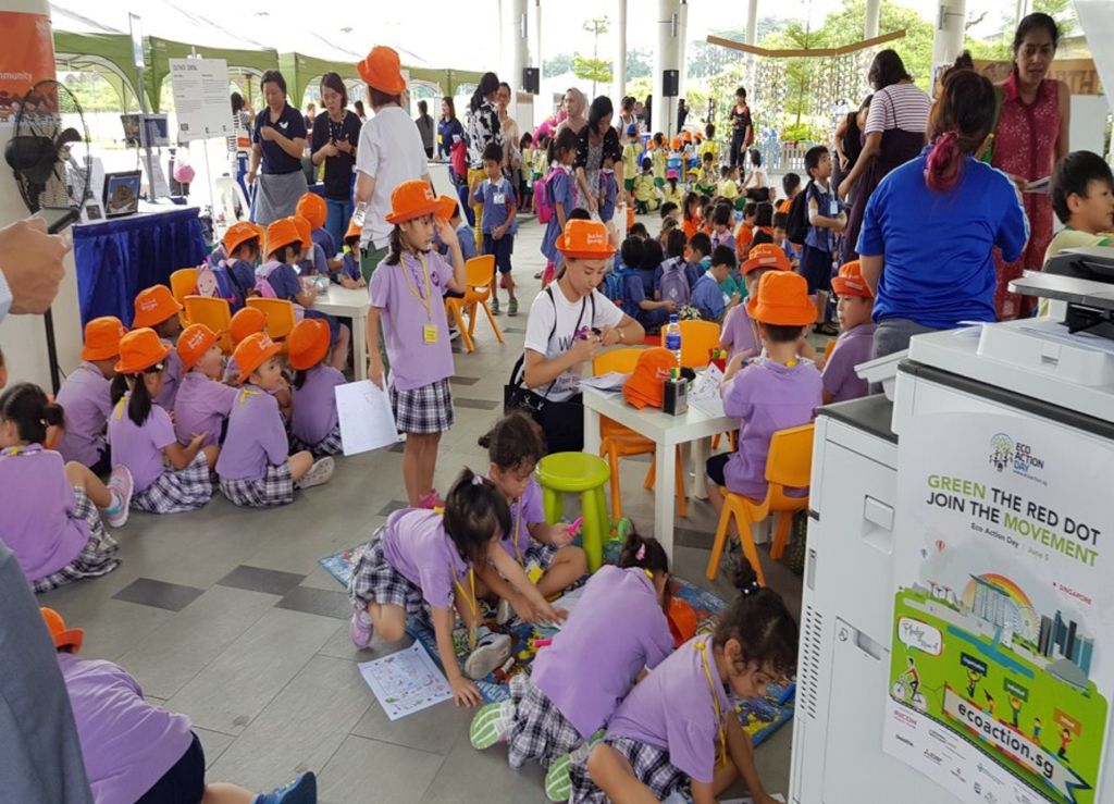 Cherie Hearts Kidz Campus @Pasir Ris Elias Mall - Event: Celebrate “Earth Day” at “Earth Week Carnival 2018” @Punggol Town Square on 19 April 2018 — photo 3