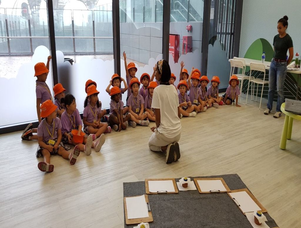Cherie Hearts Kidz Campus @Pasir Ris Elias Mall - Event: Celebrate “Earth Day” at “Earth Week Carnival 2018” @Punggol Town Square on 19 April 2018 — photo 1