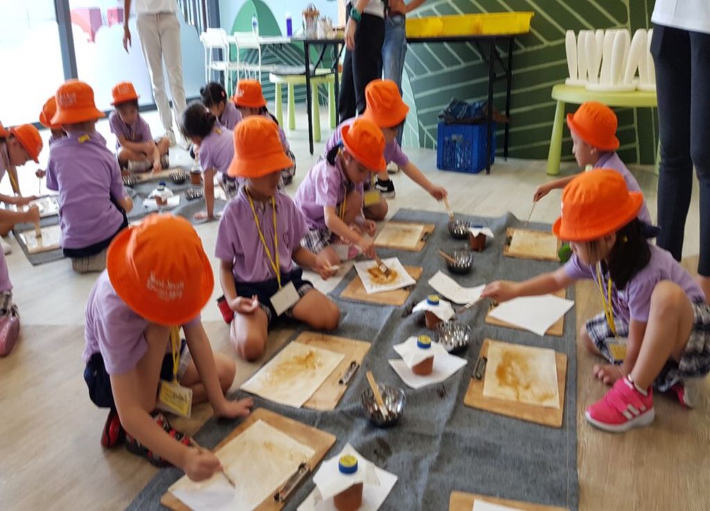 Cherie Hearts Kidz Campus @Pasir Ris Elias Mall - Event: Celebrate “Earth Day” at “Earth Week Carnival 2018” @Punggol Town Square on 19 April 2018 — photo 2