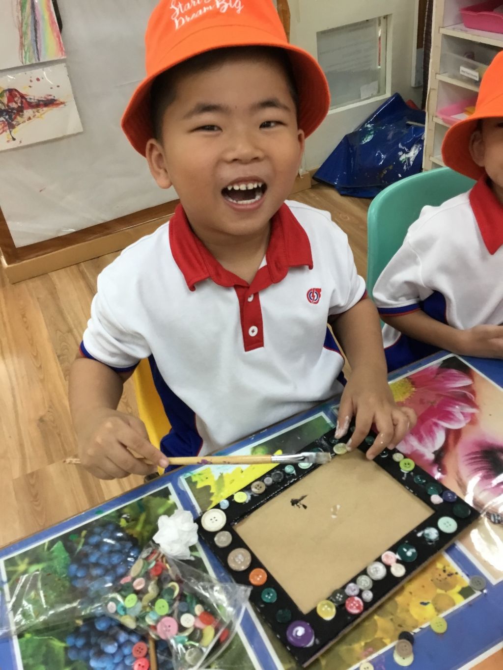 Children at work: Let's go recycle and plant